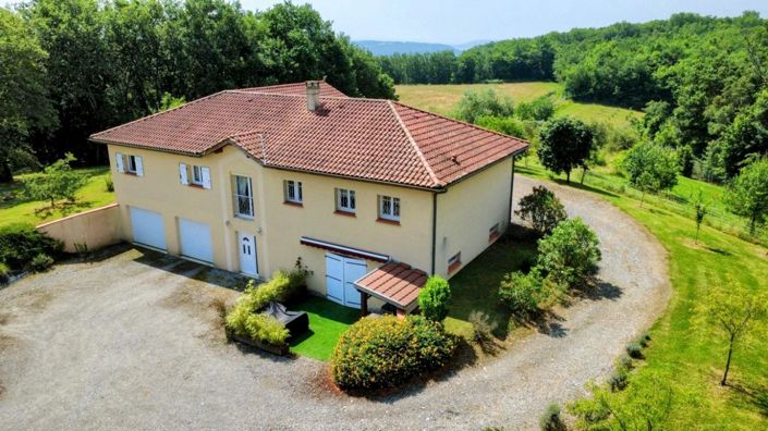 Image No.4-Maison de 5 chambres à vendre à Villecomtal-sur-Arros