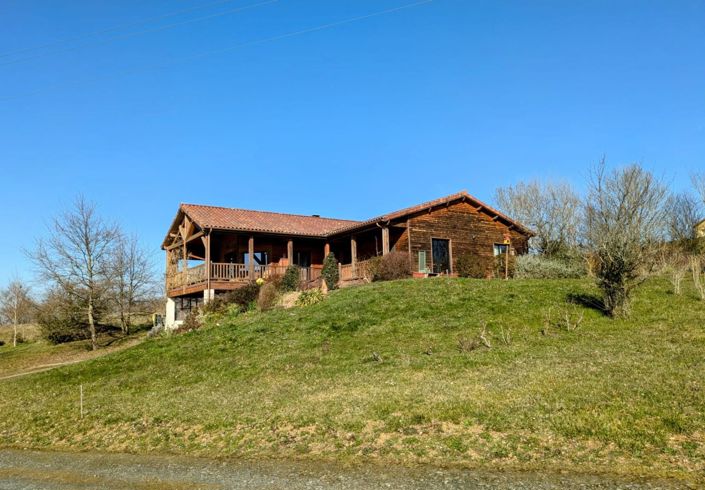 Image No.1-4 Bed House for sale