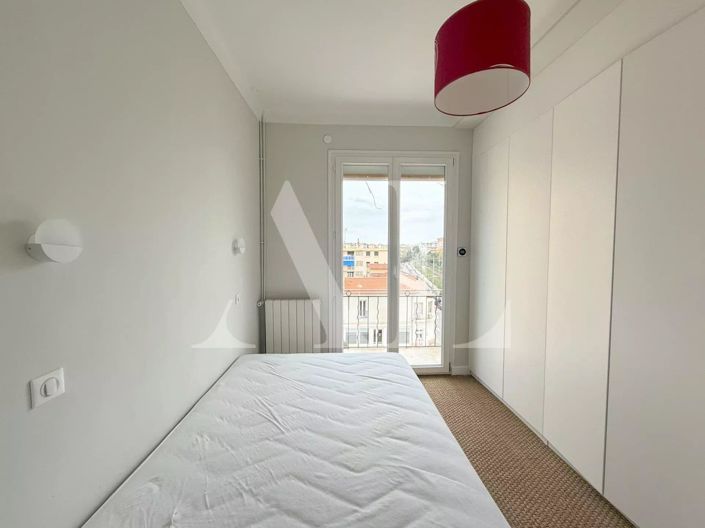 Image No.6-Appartement de 2 chambres à vendre à Golfe Juan