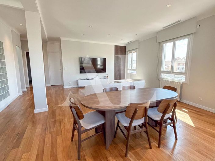 Image No.7-Appartement de 2 chambres à vendre à Golfe Juan