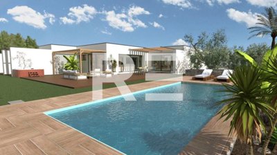 4 Bed House for sale