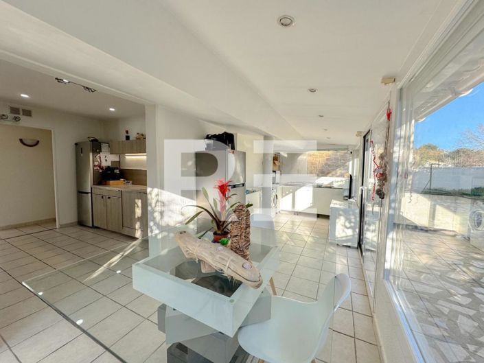 Image No.5-3 Bed House for sale