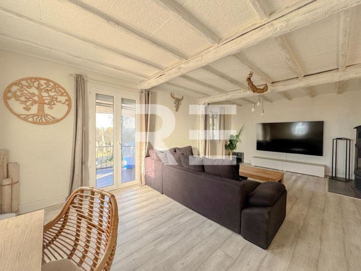 Image No.9-3 Bed House for sale