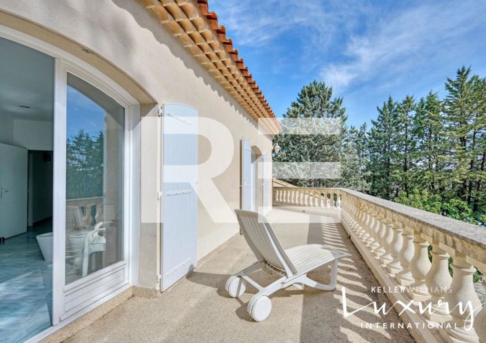 Image No.11-5 Bed House for sale