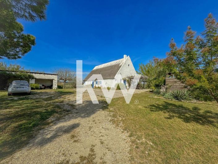 Image No.1-6 Bed House for sale