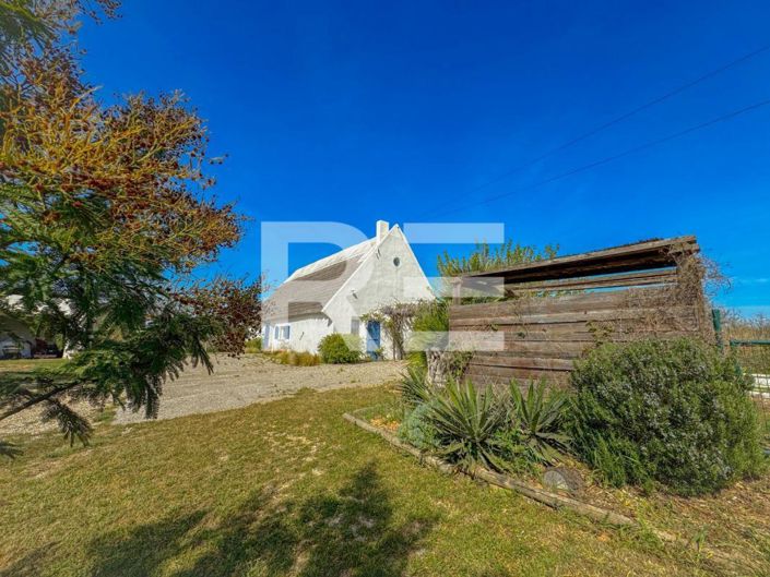 Image No.3-6 Bed House for sale