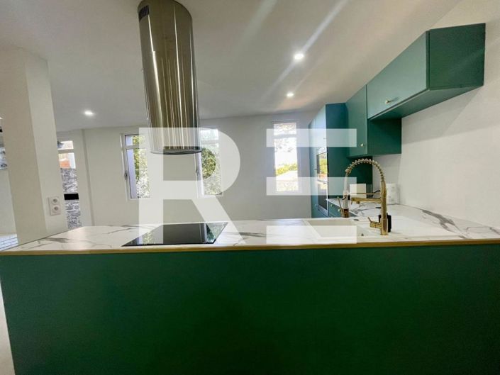 Image No.2-Appartement de 2 chambres à vendre à Nîmes