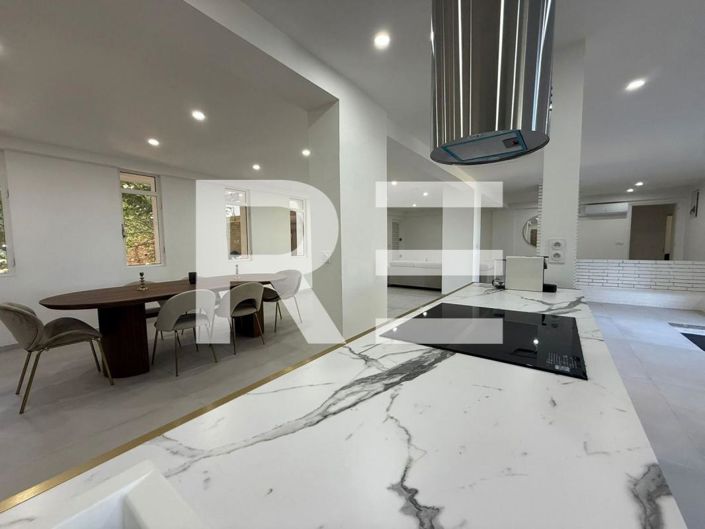 Image No.4-Appartement de 2 chambres à vendre à Nîmes