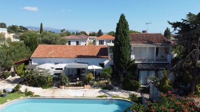 Maison de 6 chambres à vendre à Antibes