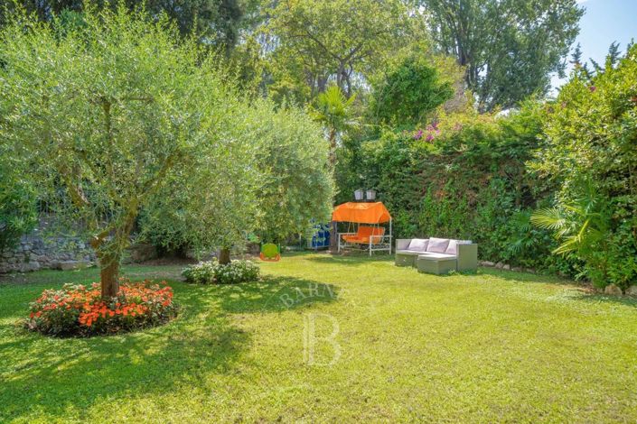 Image No.22-4 Bed House for sale