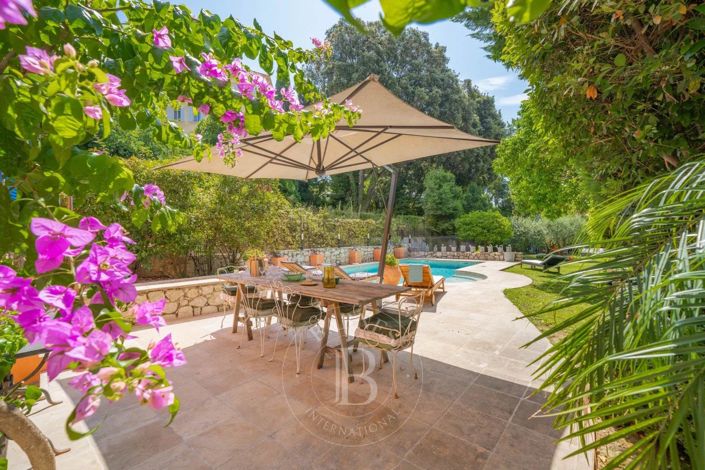 Image No.7-4 Bed House for sale