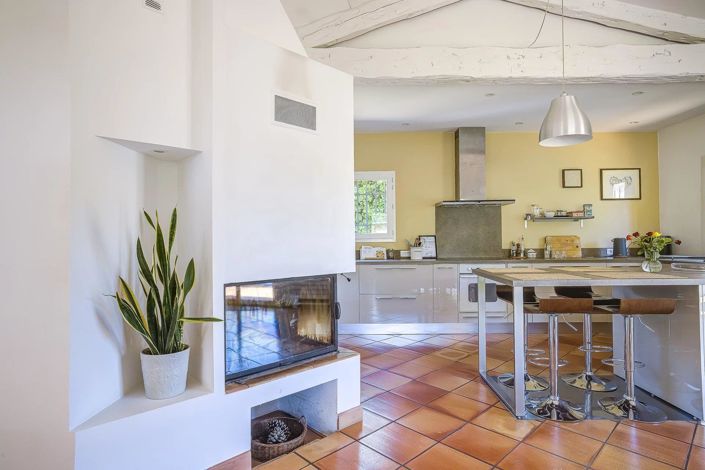 Image No.21-4 Bed House for sale