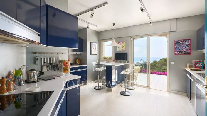 Image No.10-4 Bed House for sale