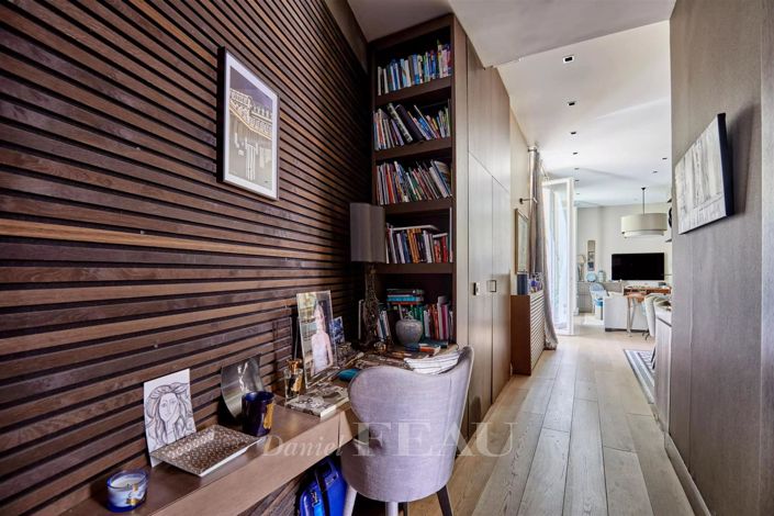 Image No.11-3 Bed Apartment for sale