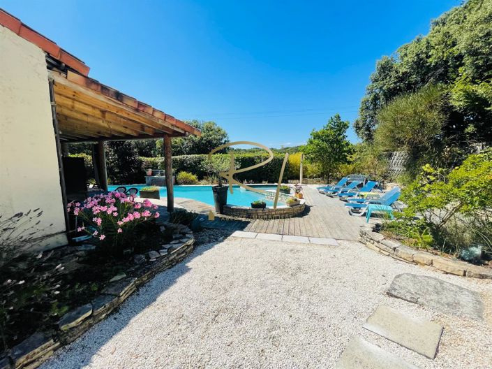 Image No.5-4 Bed House for sale