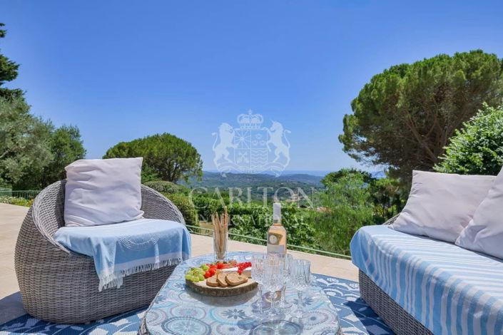 Image No.15-12 Bed House for sale