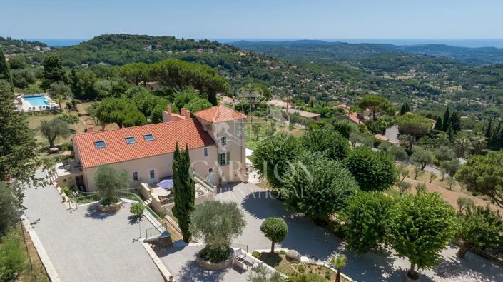 Image No.18-12 Bed House for sale