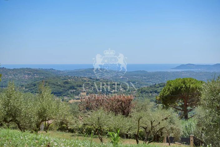 Image No.2-12 Bed House for sale