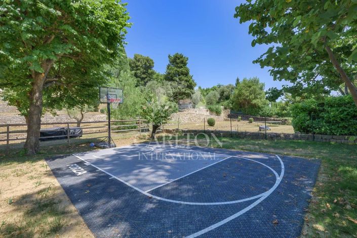 Image No.31-12 Bed House for sale