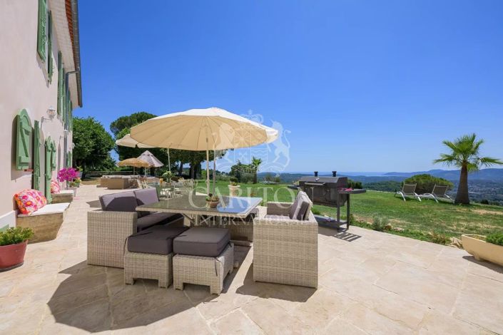 Image No.38-12 Bed House for sale