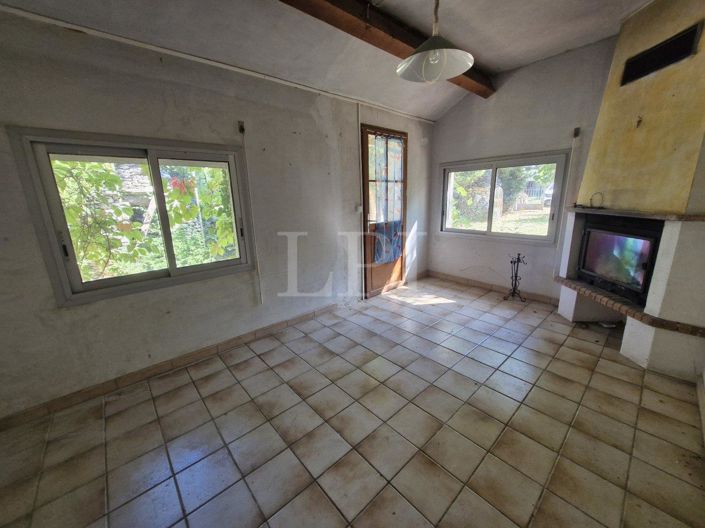 Image No.6-1 Bed House for sale