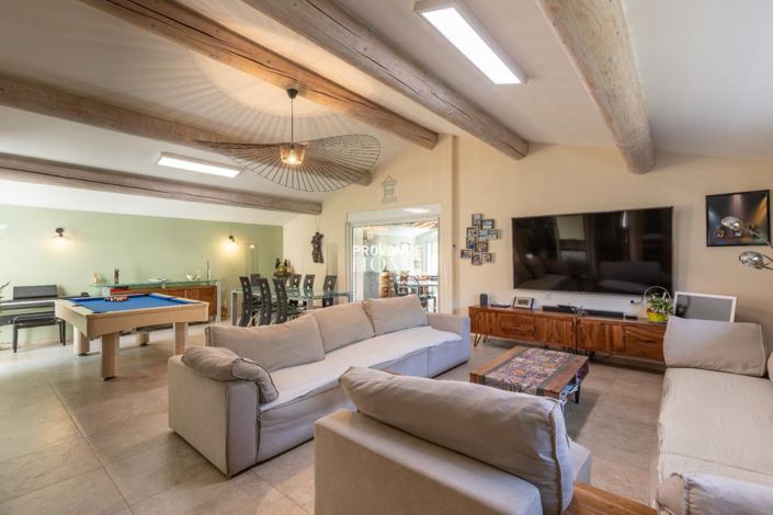 Image No.6-Maison de 12 chambres à vendre à L'Isle-sur-la-Sorgue