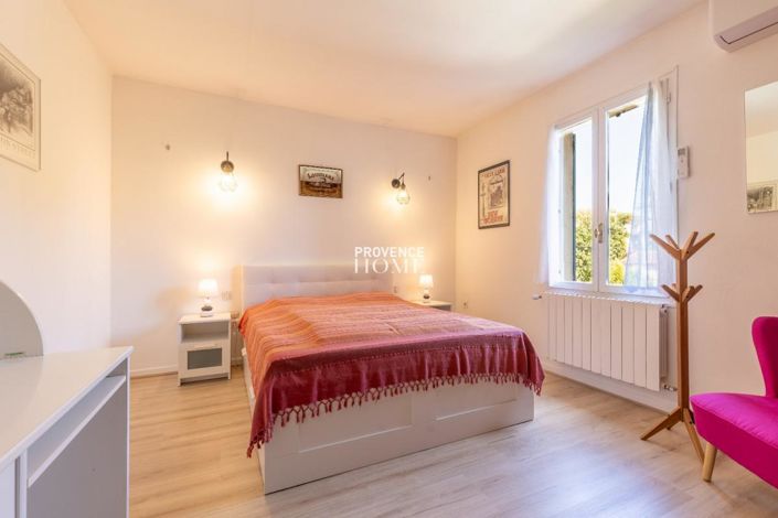 Image No.7-Maison de 12 chambres à vendre à L'Isle-sur-la-Sorgue