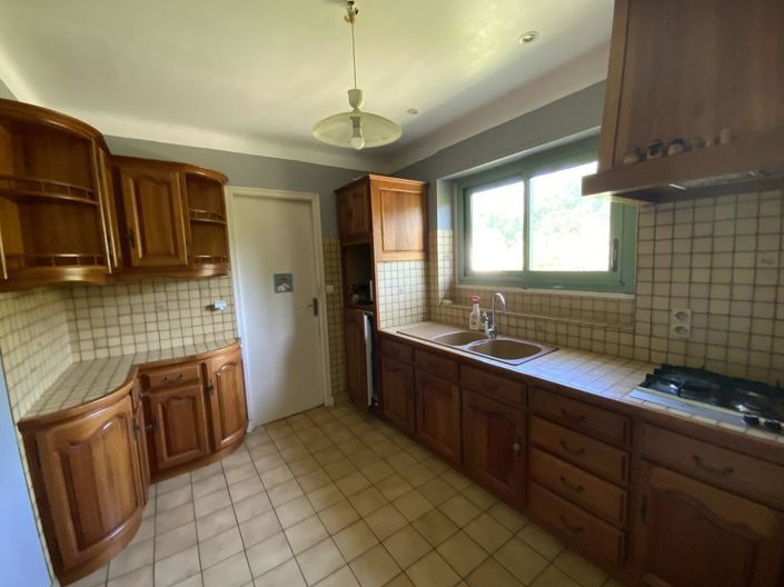 Image No.6-3 Bed House for sale