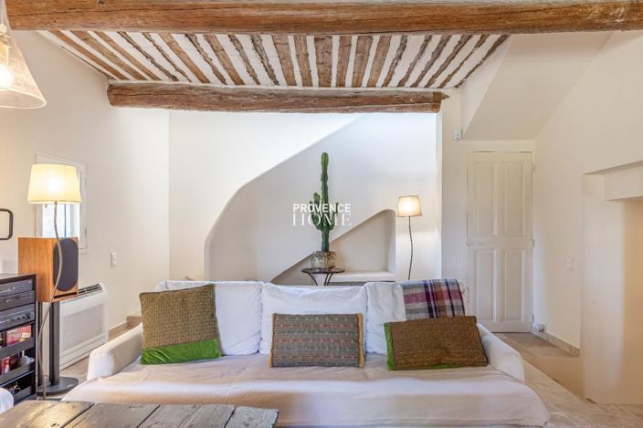 Image No.15-6 Bed House for sale