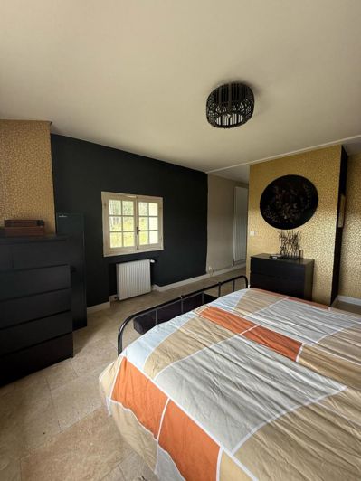 Image No.11-House for sale