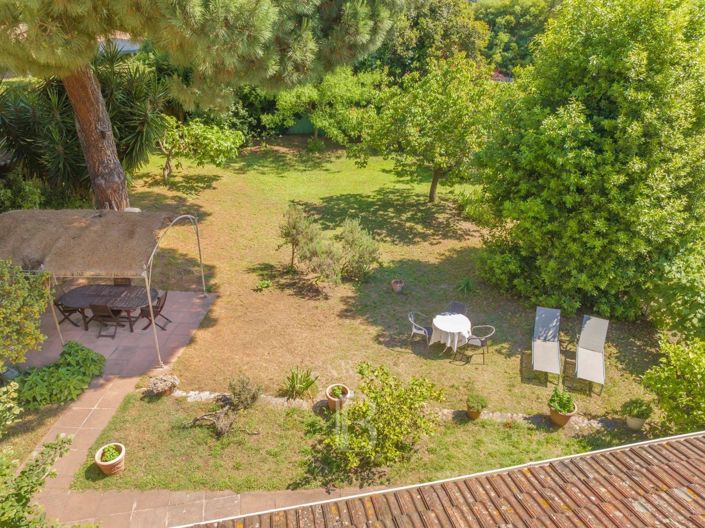 Image No.23-4 Bed House for sale