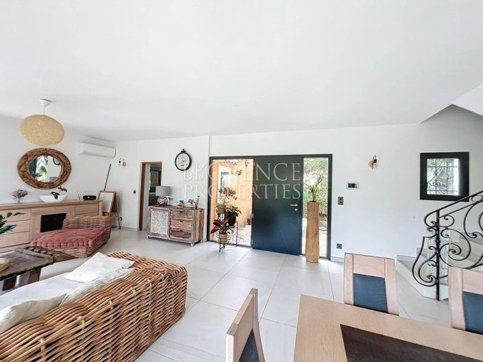 Image No.12-Maison de 4 chambres à vendre à Le Muy