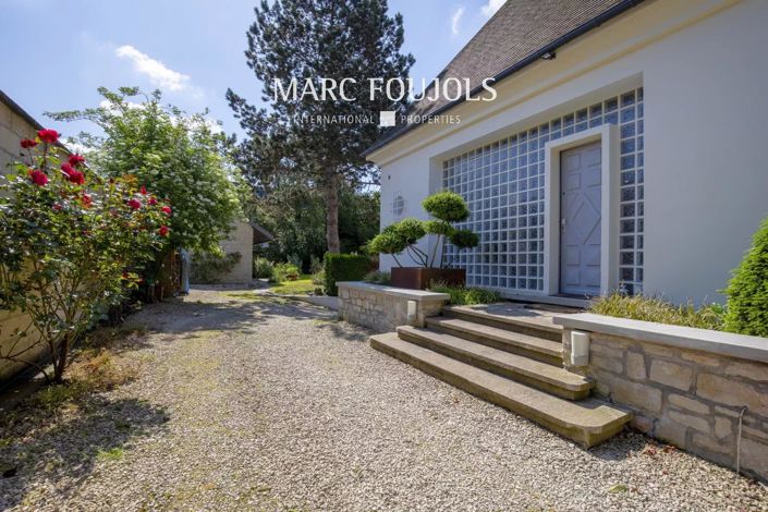 Image No.4-6 Bed House for sale