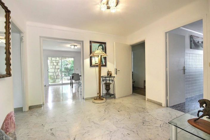 Image No.5-House for sale