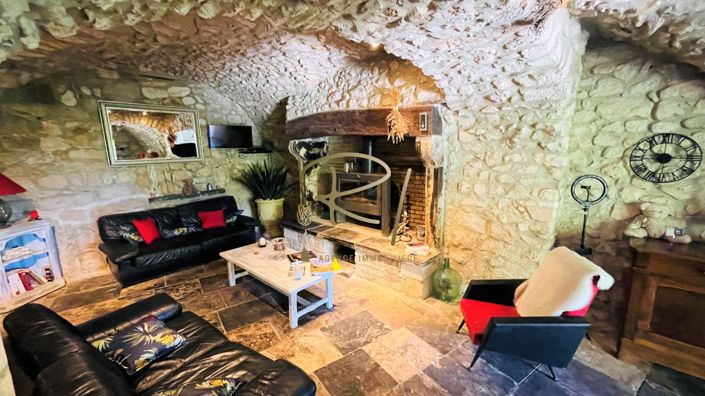 Image No.6-6 Bed House for sale