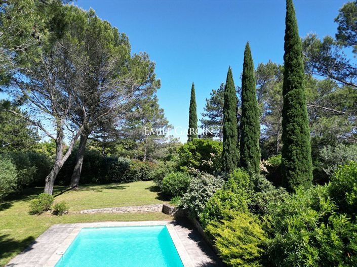 Image No.2-Maison de 4 chambres à vendre à Uzès