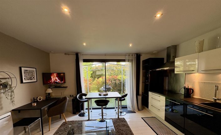 Image No.14-4 Bed House for sale