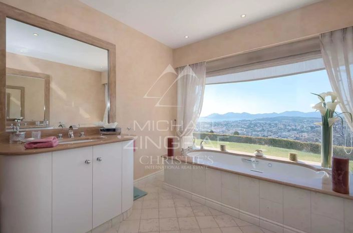 Image No.14-Maison de 5 chambres à vendre à Le Cannet