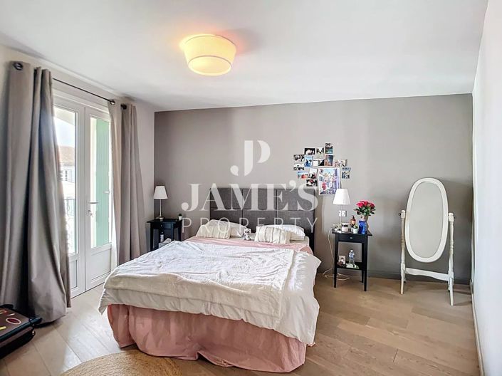 Image No.7-3 Bed Apartment for sale