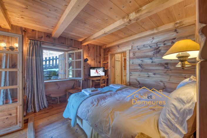 Image No.10-6 Bed House for sale