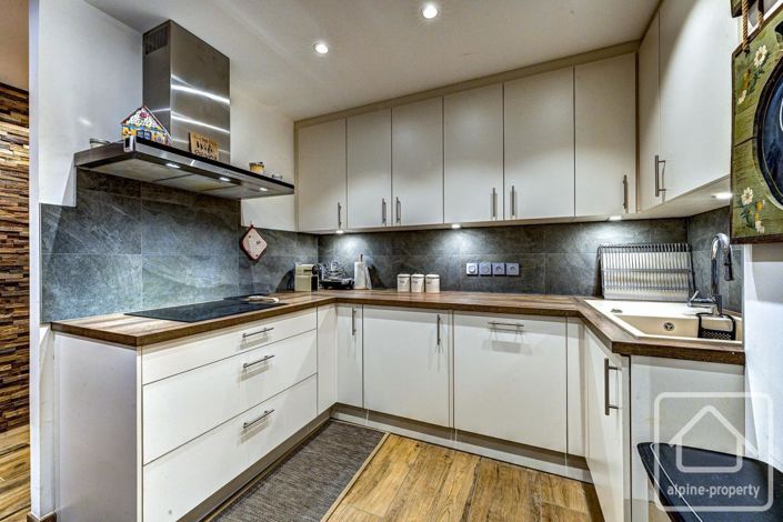 Image No.7-3 Bed Apartment for sale