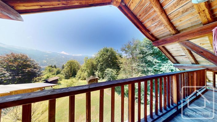 Image No.29-8 Bed Property for sale