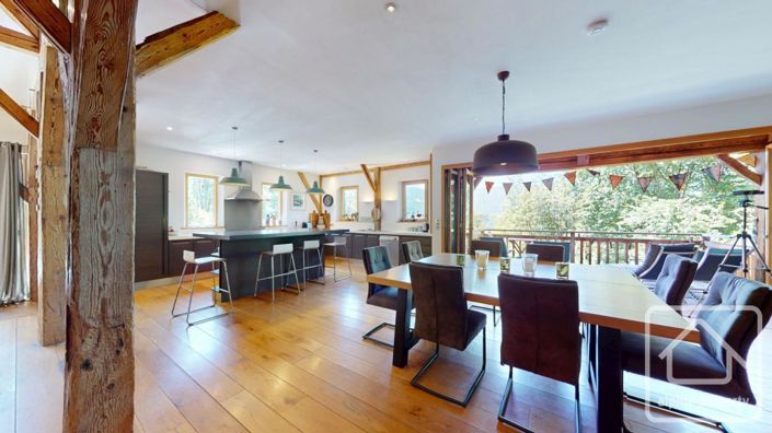 Image No.7-8 Bed Property for sale