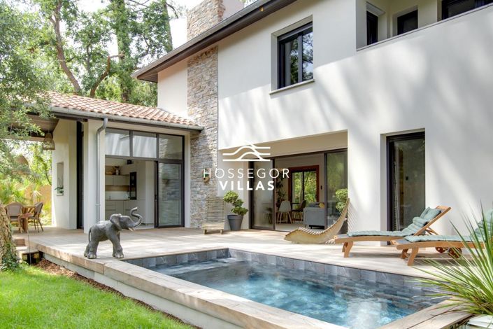 Image No.2-4 Bed House for sale