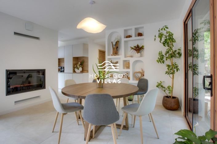 Image No.5-4 Bed House for sale