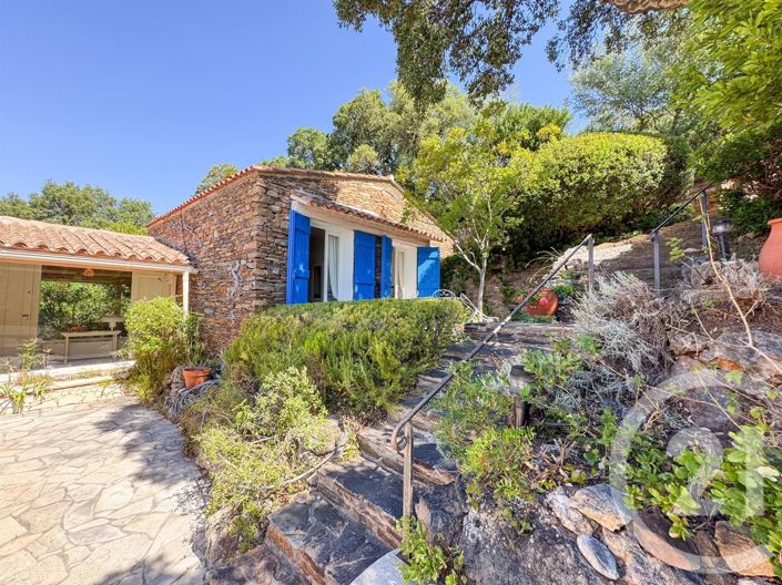 Image No.3-5 Bed House for sale