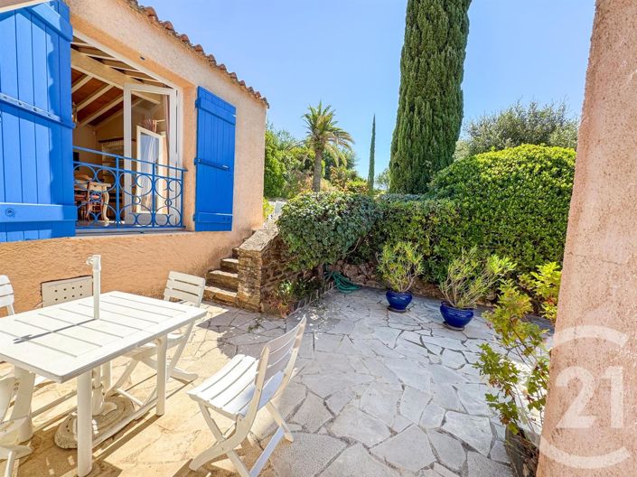 Image No.6-5 Bed House for sale