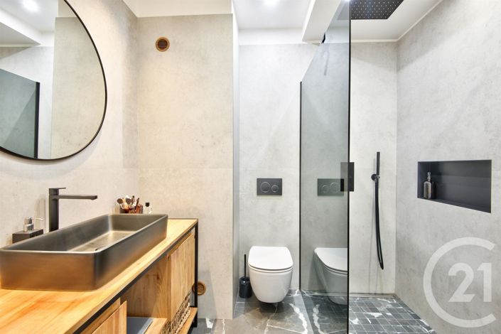 Image No.12-3 Bed Apartment for sale