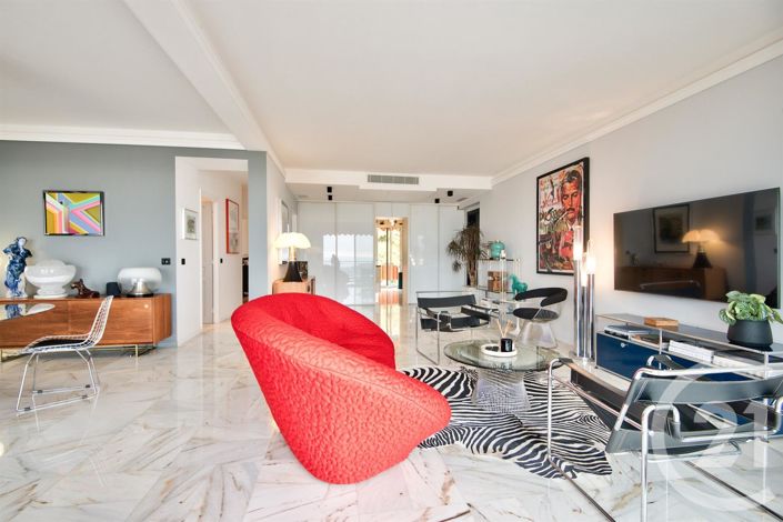 Image No.5-3 Bed Apartment for sale