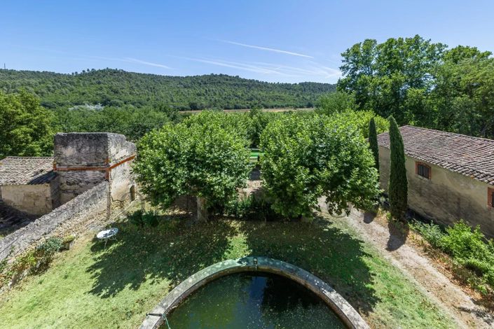 Image No.8-13 Bed House for sale